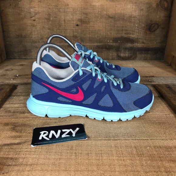 Nike Shoes - Nike Revolution 2 Running Sneaker